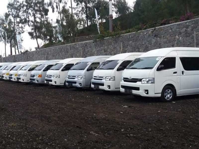 Ciptasarana.co.id Premium Car Rental With Driver